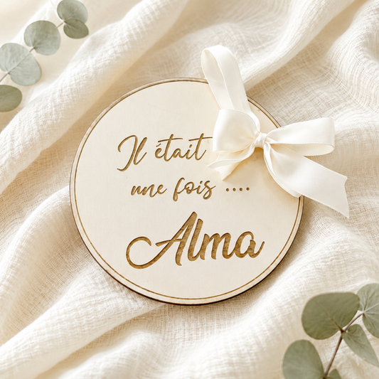 Carte naissance bébé personnalisée en bois – Prénom et message de bienvenue