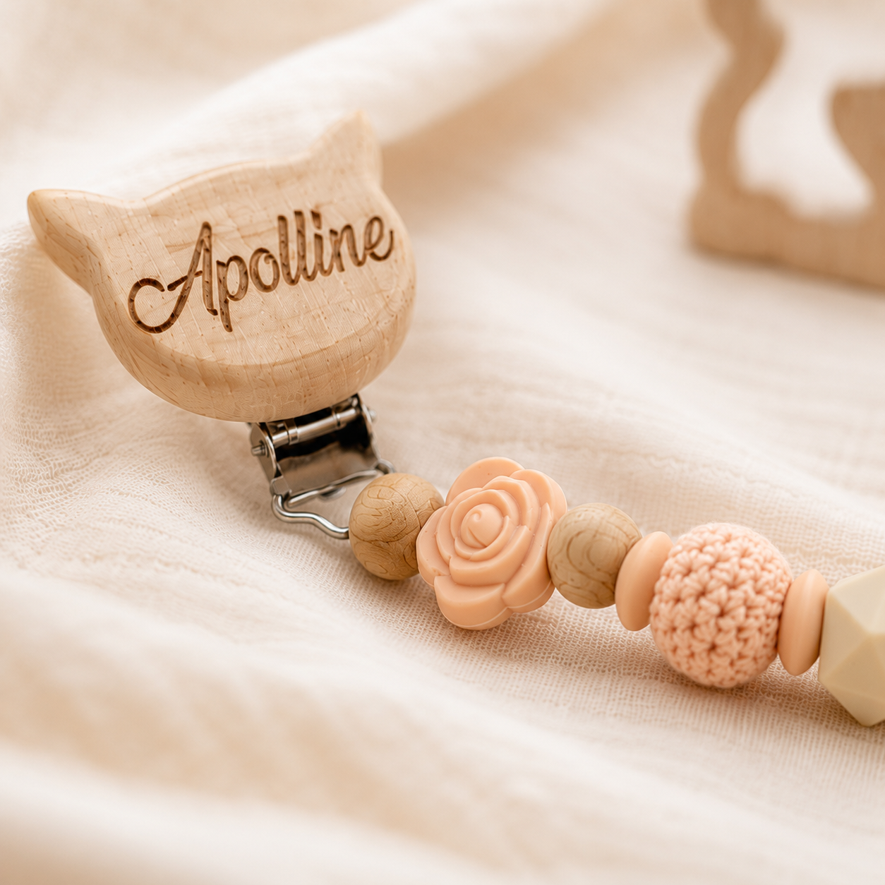 Attache sucette personnalisée Chat, prénom gravé – bois et silicone