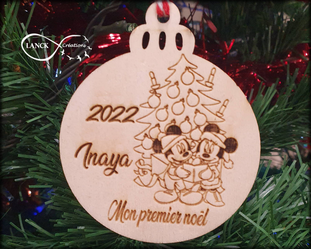 Boule « Mon premier Noël » personnalisée en bois – vue 3