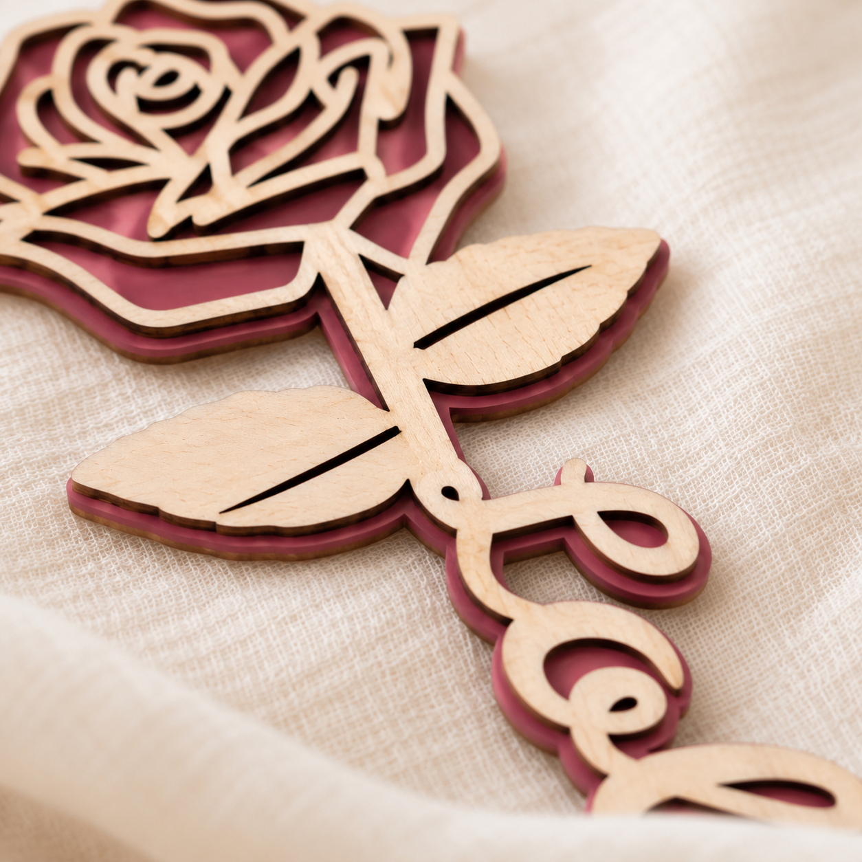 Rose éternelle personnalisée en bois gravé
