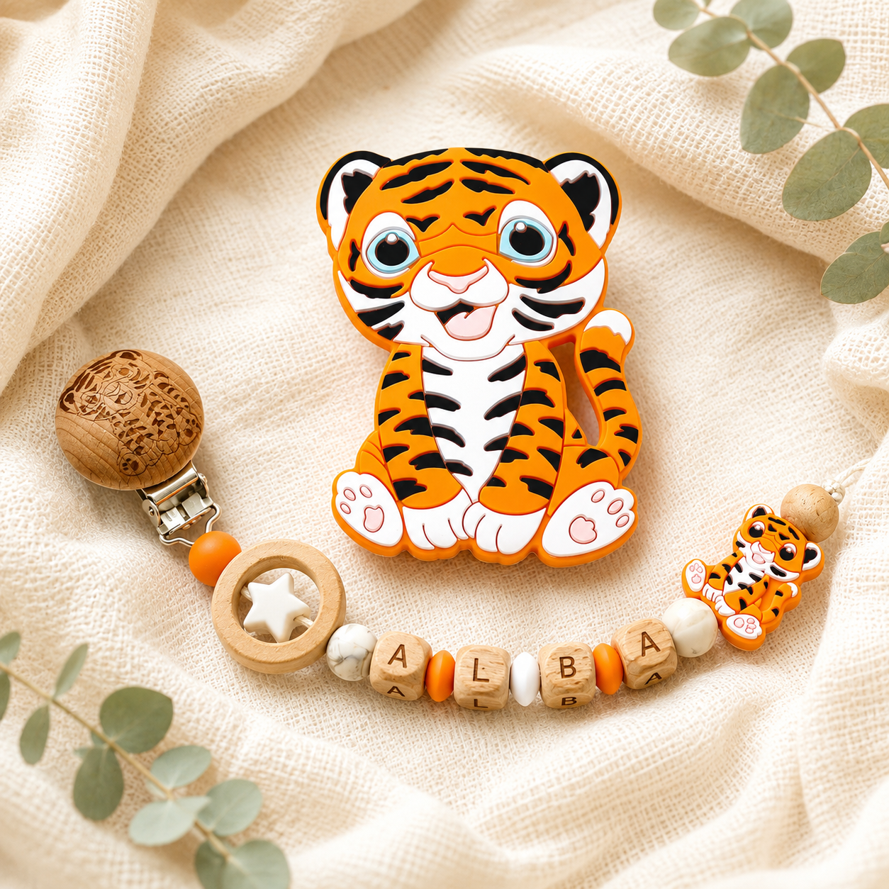 Attache sucette personnalisée tigre gravé – bois et silicone