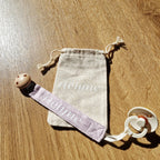 Attache tétine textile