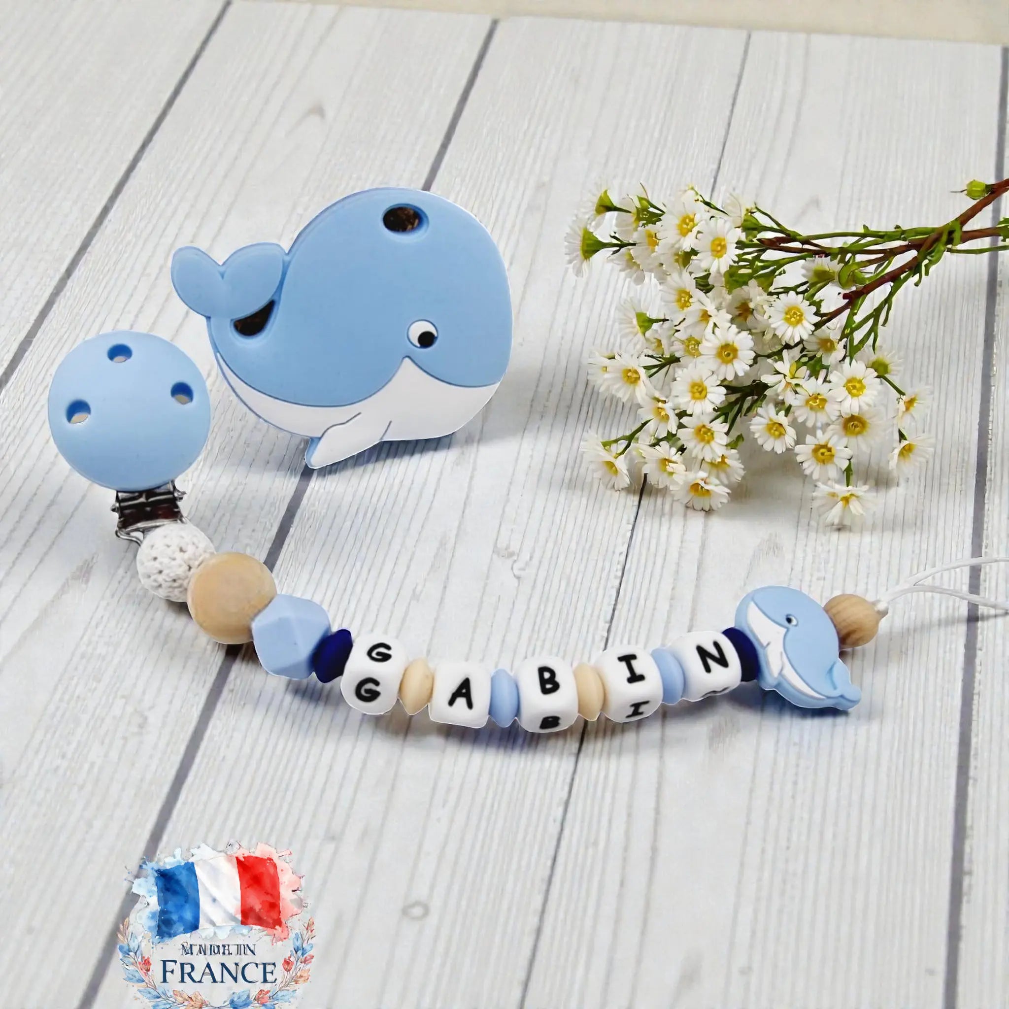 Attache tétine baleine silicone