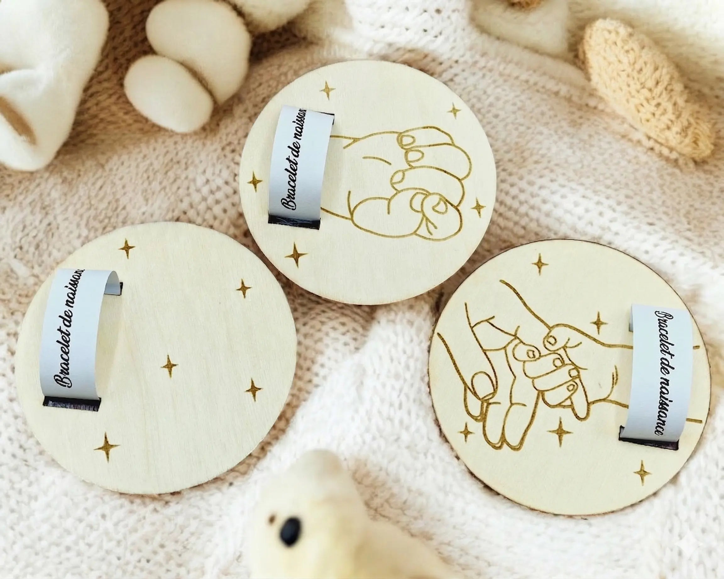 Support bracelet de naissance en bois