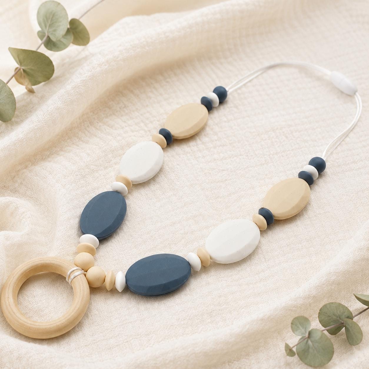 Collier d’allaitement Emma – silicone et bois – vue 2