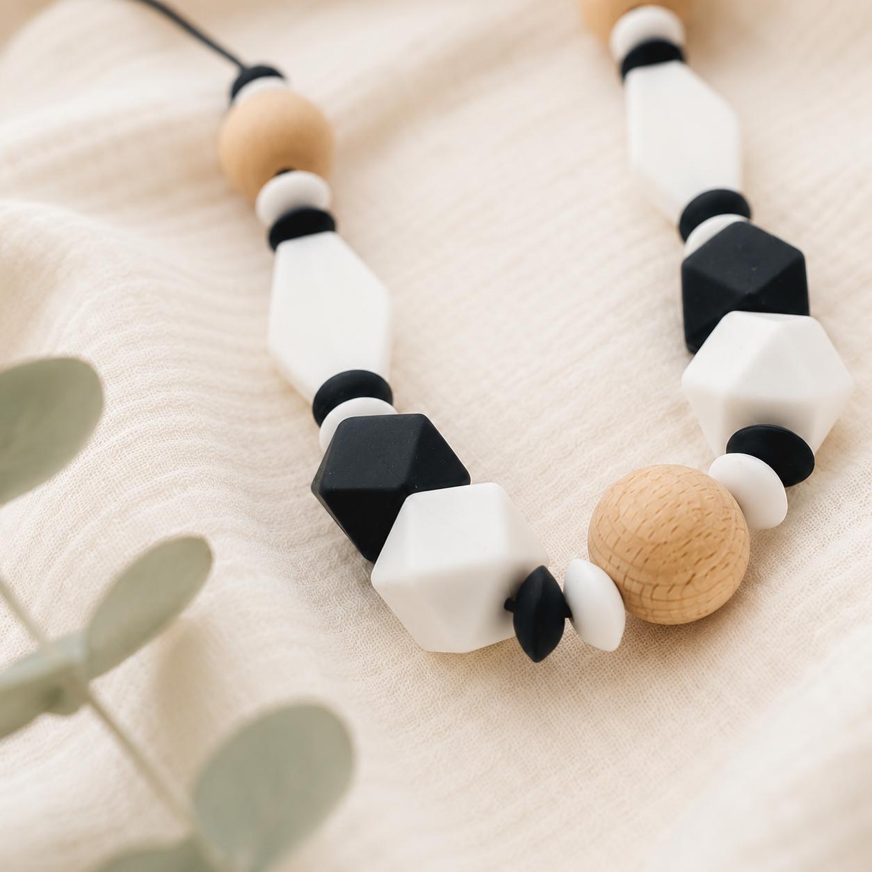 Collier d’allaitement Luna – silicone et bois – vue 2
