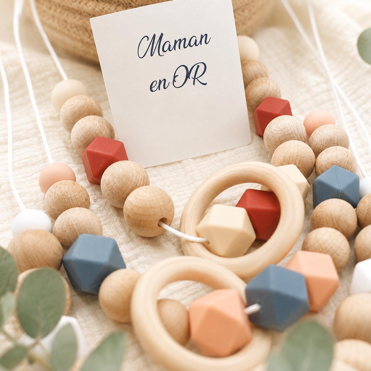 Collier d’allaitement Lola – silicone et bois – vue 2