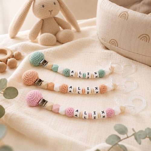 Attache sucette personnalisée crochet coloré – silicone – vue 2