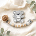 Attache sucette personnalisée ourson gravé – bois et silicone – photo principale