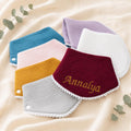 Bavoir bébé personnalisé en double gaze de coton – photo principale