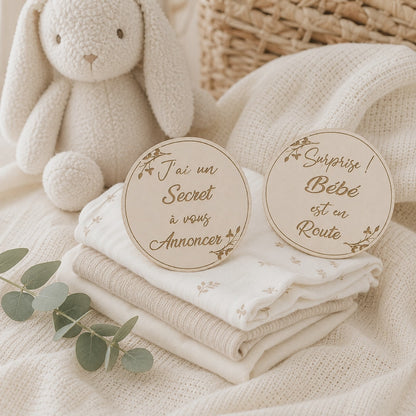 Carte annonce grossesse en bois – Bébé est en route